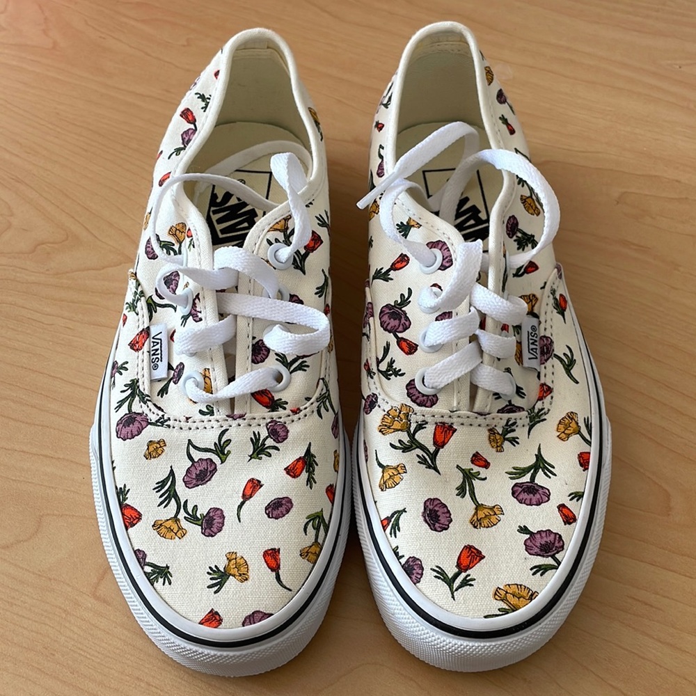 NWOT Vans Floral Print Shoes
